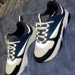 Dior b22 size 11